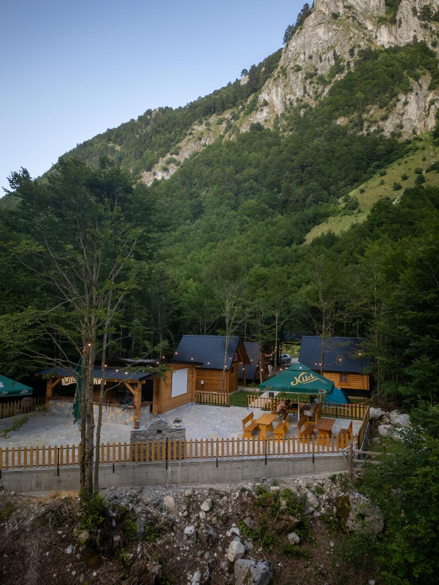 Wildbeauty Grebaje Villa Vuthaj Eksteriør bilde